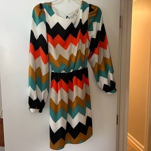 Women’s size medium chevron long sleeve dress